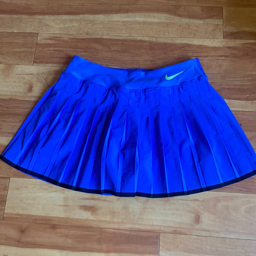 Nike victory skirt